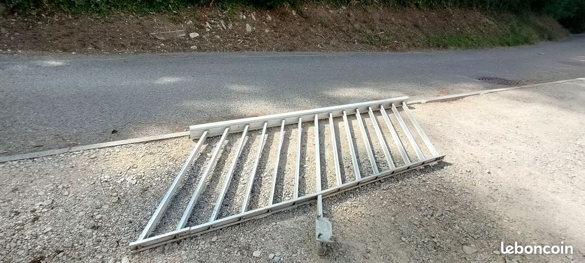 Rampe d'escalier (image 1)