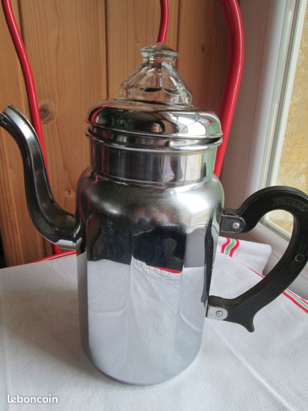Cafetière ancienne en Cuivre Chromé et bouchon verre (image 1)