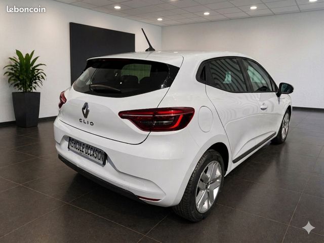 Clio v sce zen (image 2)