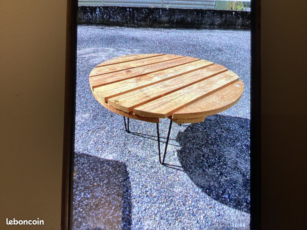 Belle table basse artisanale (image 1)