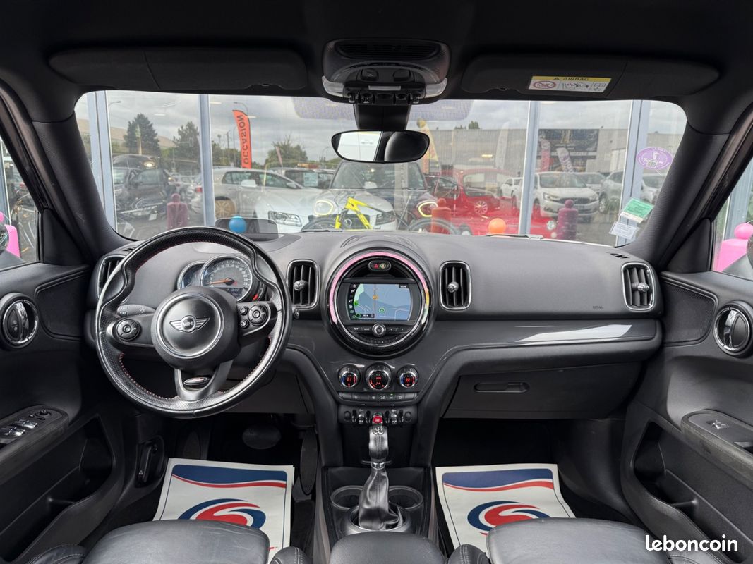 MINI COUNTRYMAN F60 136 ch BVA6 Cooper John Cooper Works CUIR BOITE AUTO GPS GARANTIE 12 MOIS (image 12)