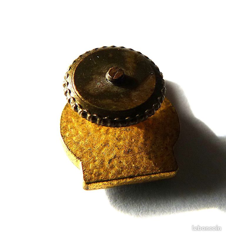 Insigne émaillé Vintage – Nottingham Anglers Association – Pêche – UK