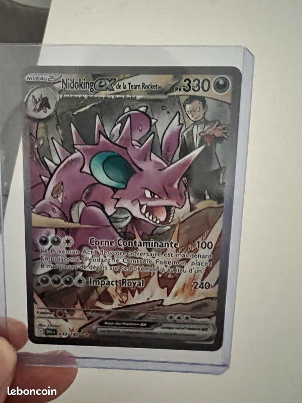 Nidoking de la team rocket 233/182 (image 1)