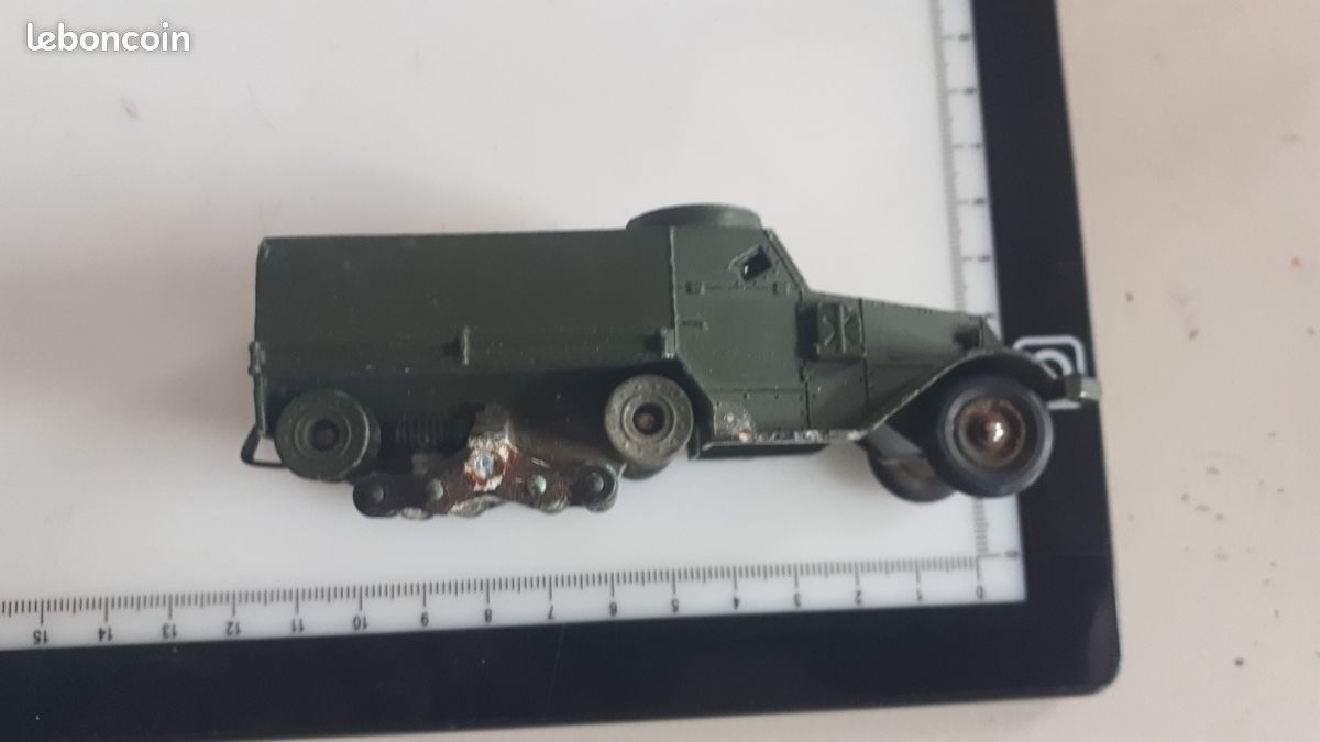 DINKY TOYS FRANCE 822 CAMION MILITAIRE HALF-TRACK M3 EN BOITE D'ORIGINE MIB DINKY TOYS FRANCE 822 CAMION MILITAIRE HALF-TRACK M3 EN BOITE D'ORIGINE MIB