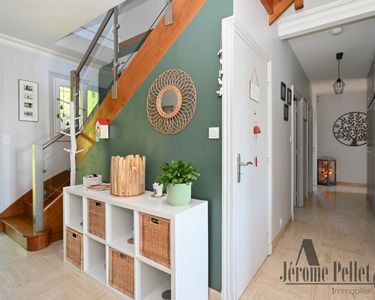 Maison 800 000 € - 235 m²