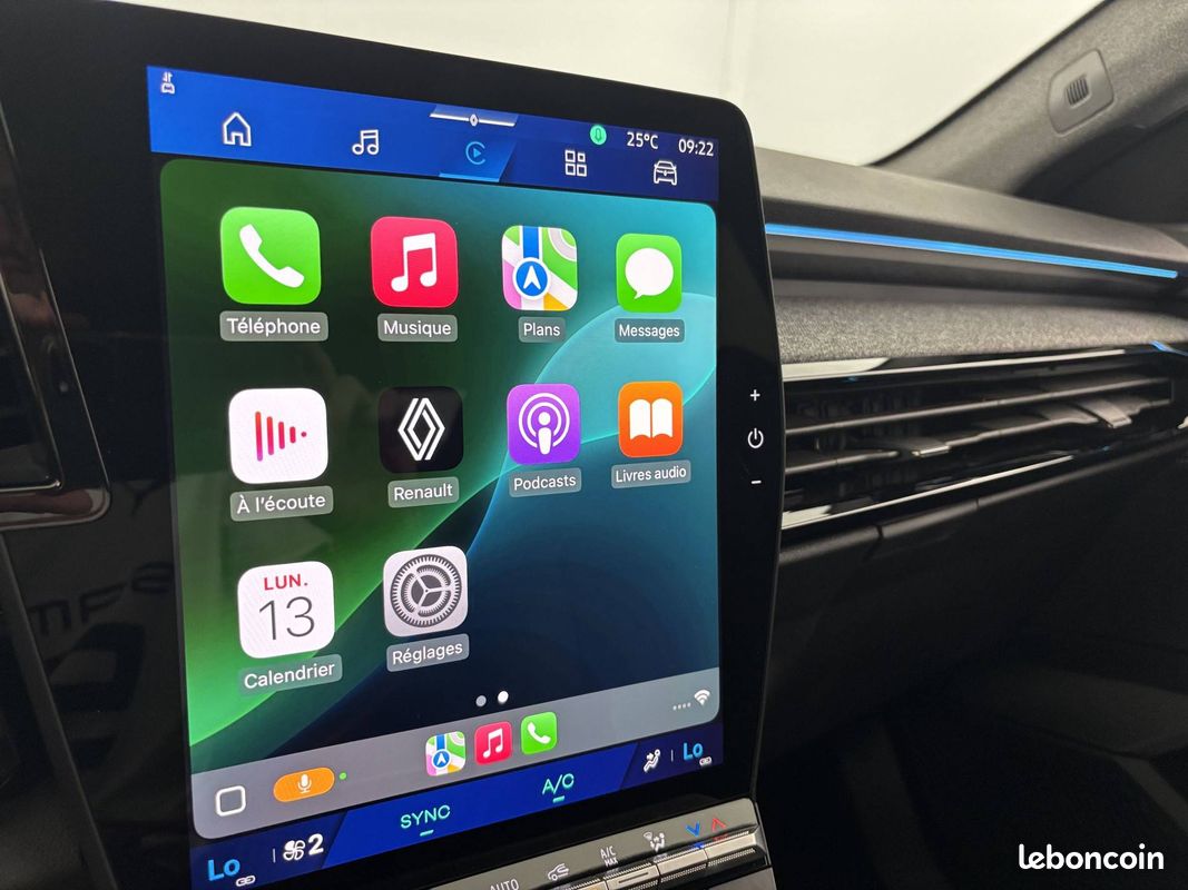 RENAULT Austral full hybrid E-Tech 200 ch Techno (image 25)