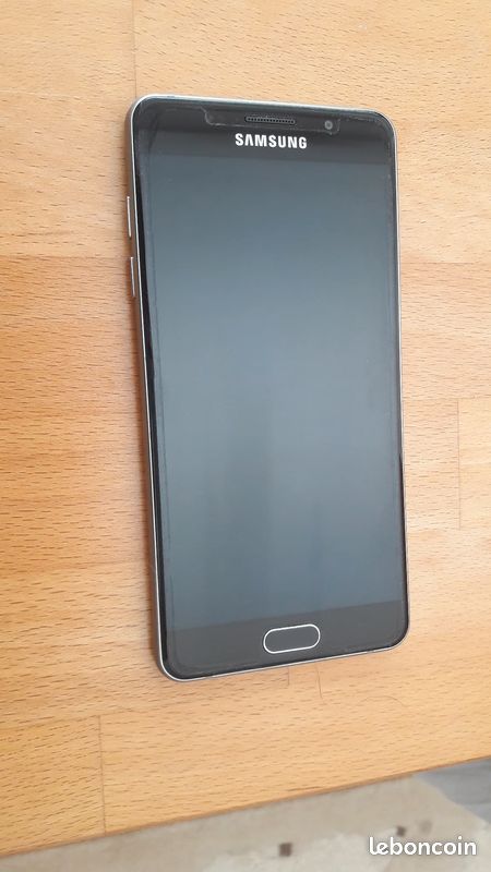 Samsung Galaxy A5 2016 (image 3)