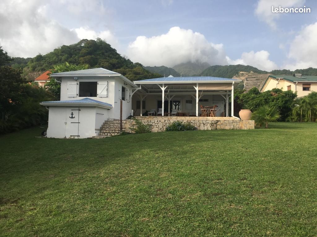 Maison 4 pièces 120 m² · à Saint-Pierre · 120 m² · 2 450 €/mois