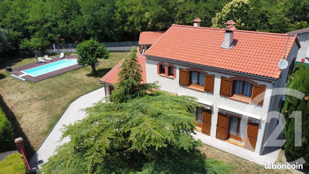 Maison 5 pièces 142 m² · à Lacroix-Falgarde · 142 m² · 467 000 €