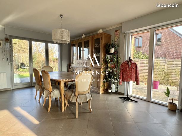 Pavillon 7 pièces 140 m²
