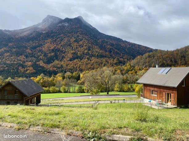 Terrain 589 m² Le Châtelard