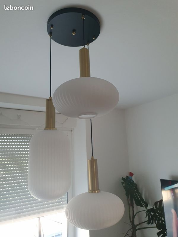 Lustre suspendu 3 lampes (image 1)