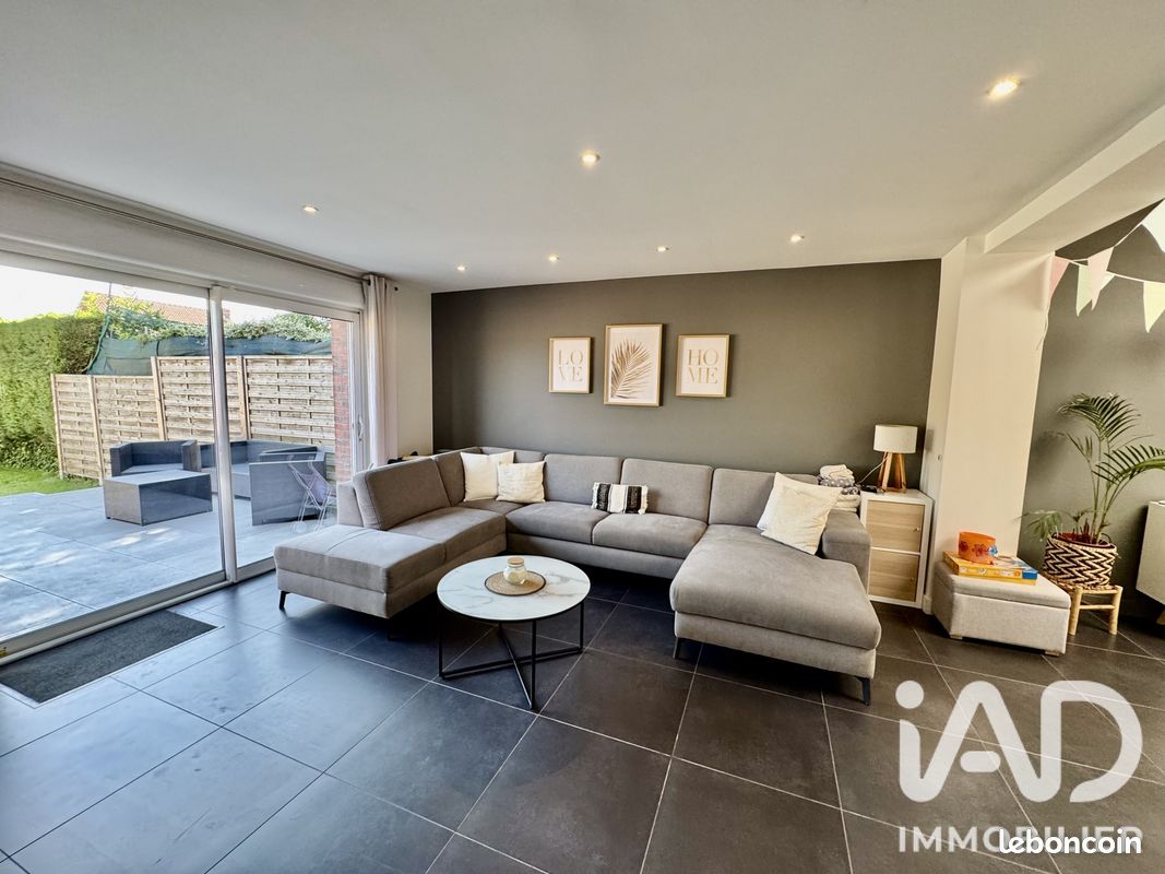 Maison 5 pièces 130 m² · à Halluin · 130 m² · 309 000 €