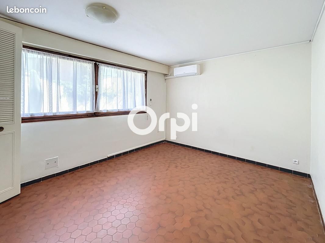 Appartement 1 pièce 25 m² · à Nancy · 25 m² · 385 €