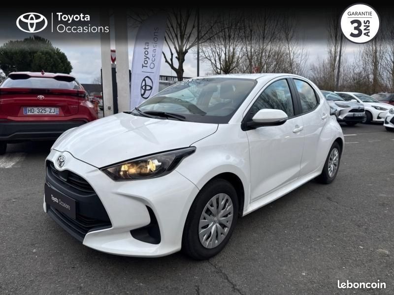 Toyota Yaris 120 VVT-i Dynamic 5p MY22 (image 1)