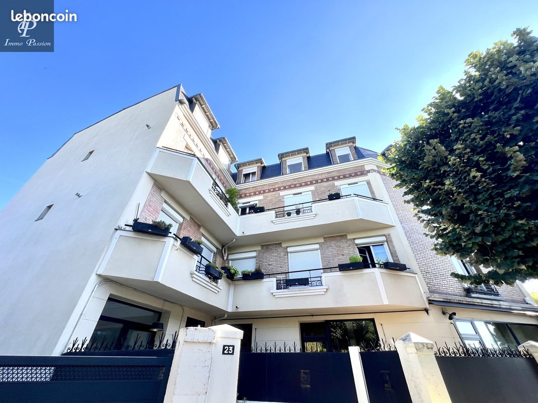 Appartement 3 pièces 43 m² · à Issy-les-Moulineaux · 43 m² · 320 000 €