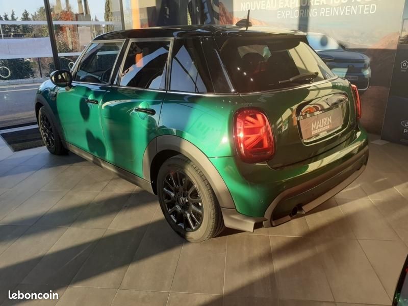 Mini Mini 5 Portes Cooper 136ch Essential BVA7 (image 3)