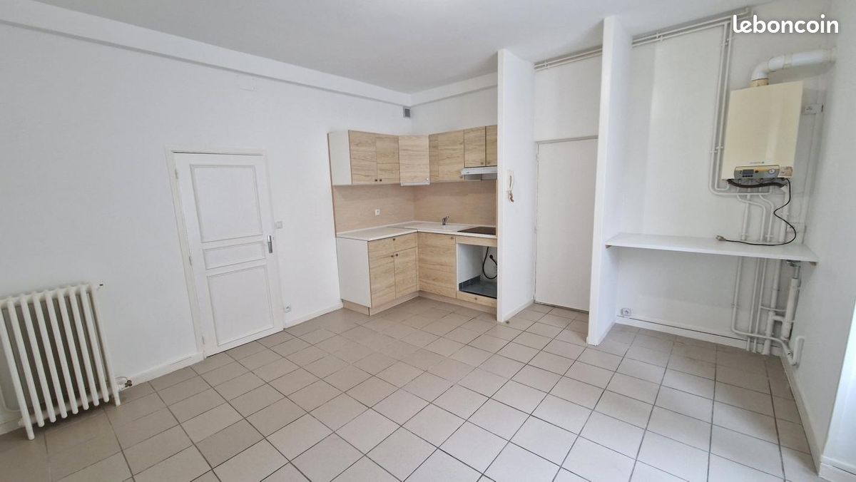 Appartement 2 pièces 33 m² · à Rozay-en-Brie · 33 m² · 660 €