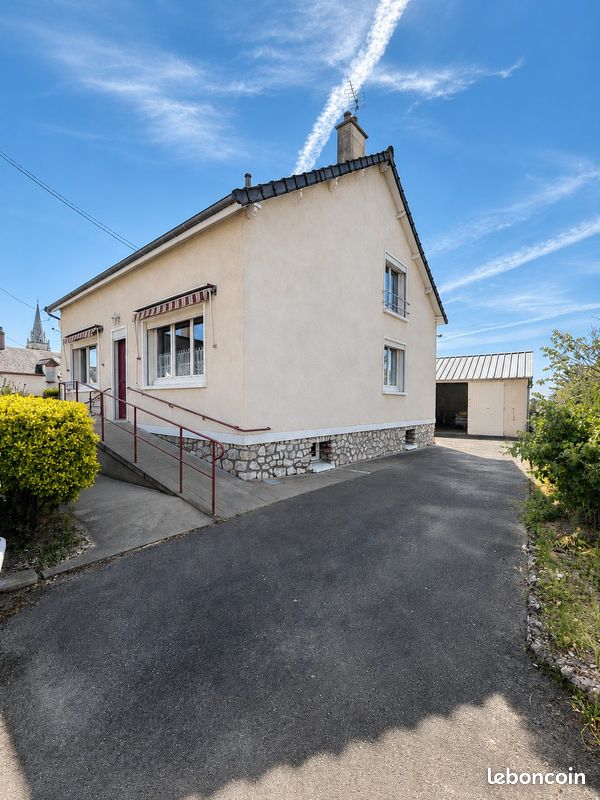 Maison 5 pièces 106 m² · à Mayet · 106 m² · 159 750 €