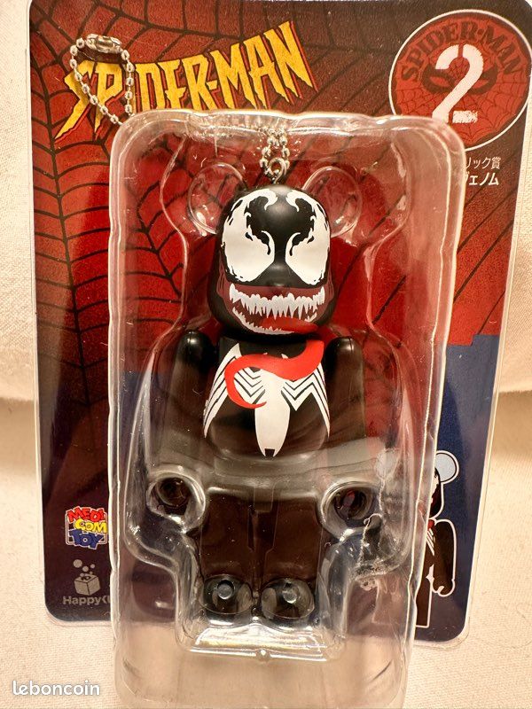 Bearbrick Spiderman (image 1)