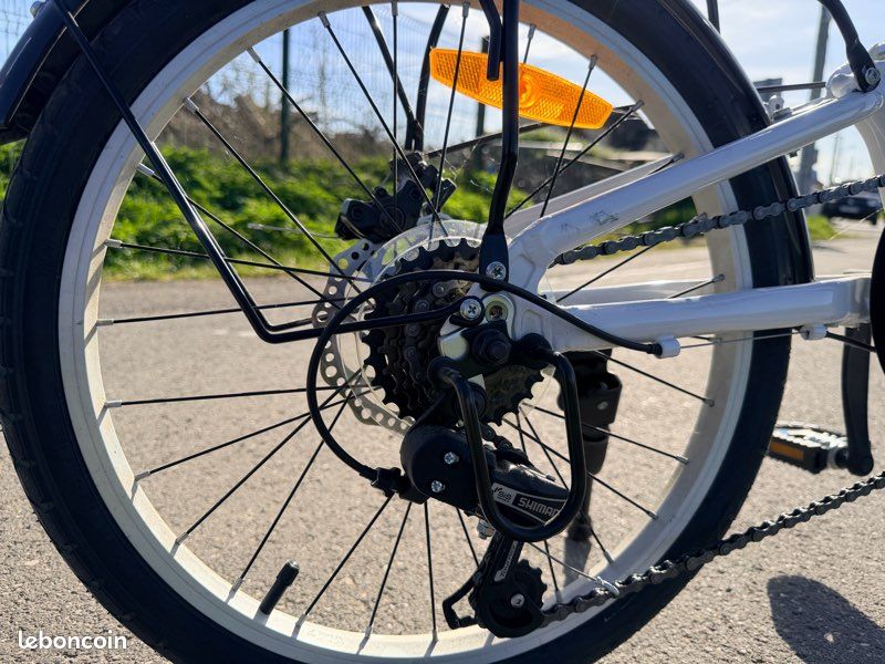 Vélo Pliant Blanc Marine 20PM4 - 20 Pouces - 7 Vitesses - Blanc - Neuf