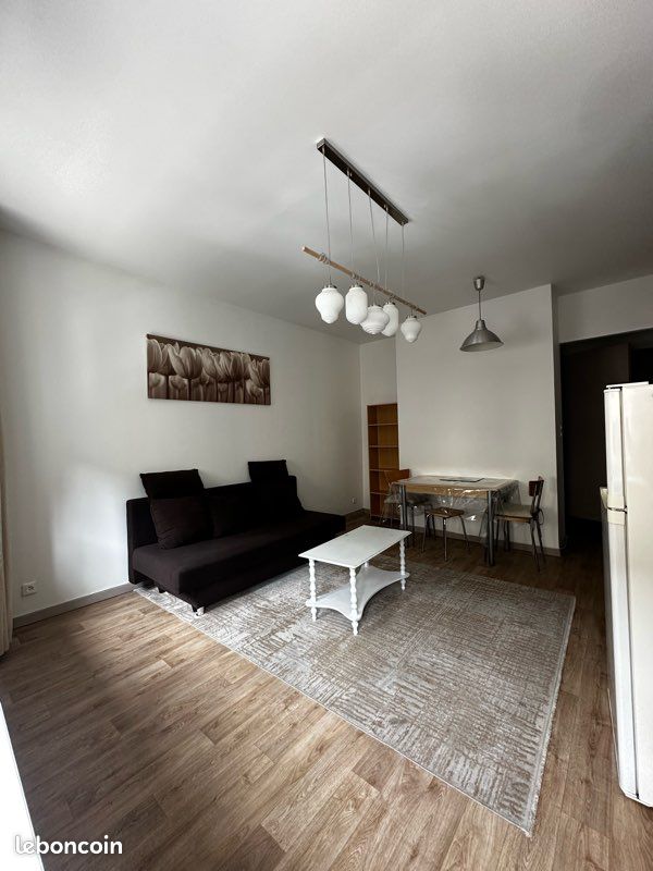 Appartement 3 pièces 35 m² · à Saint-Étienne · 35 m² · 440 €