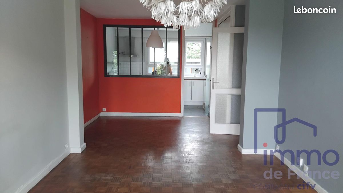 Appartement 4 pièces 72 m² · à Saint-Étienne · 72 m² · 85 000 €
