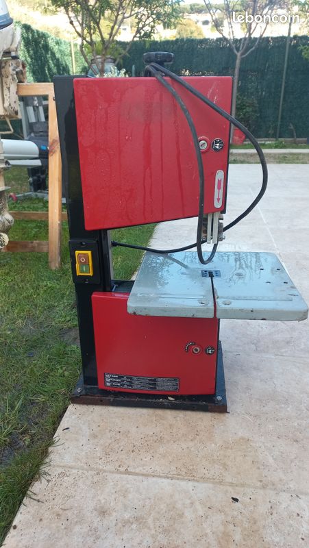 Scie à ruban 250w (image 2)
