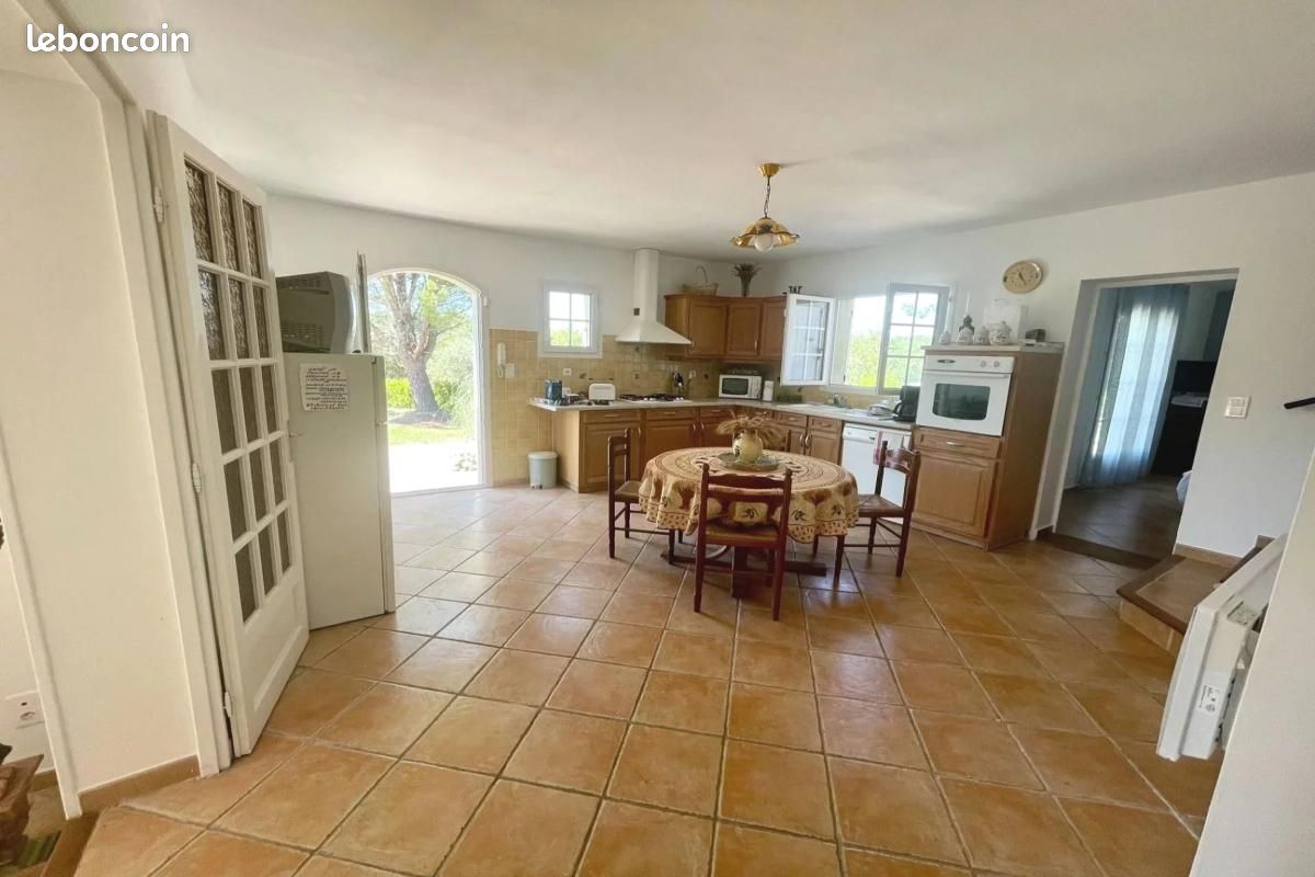 Maison 4 pièces 110 m² · à Rognes · 110 m² · 695 000 €