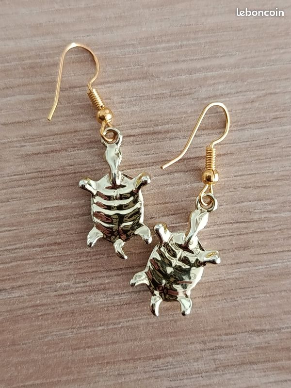 Boucles d'oreilles tortue plaqué or - Bijouterie La Petite Française