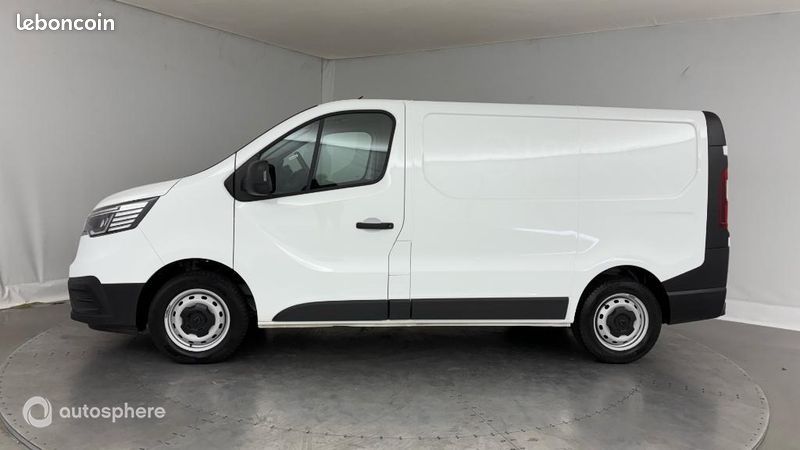 Renault Trafic Véhicule utilitaire ou Société L1H1 3T 2.0 Blue dCi 130ch Confort E6E (image 8)