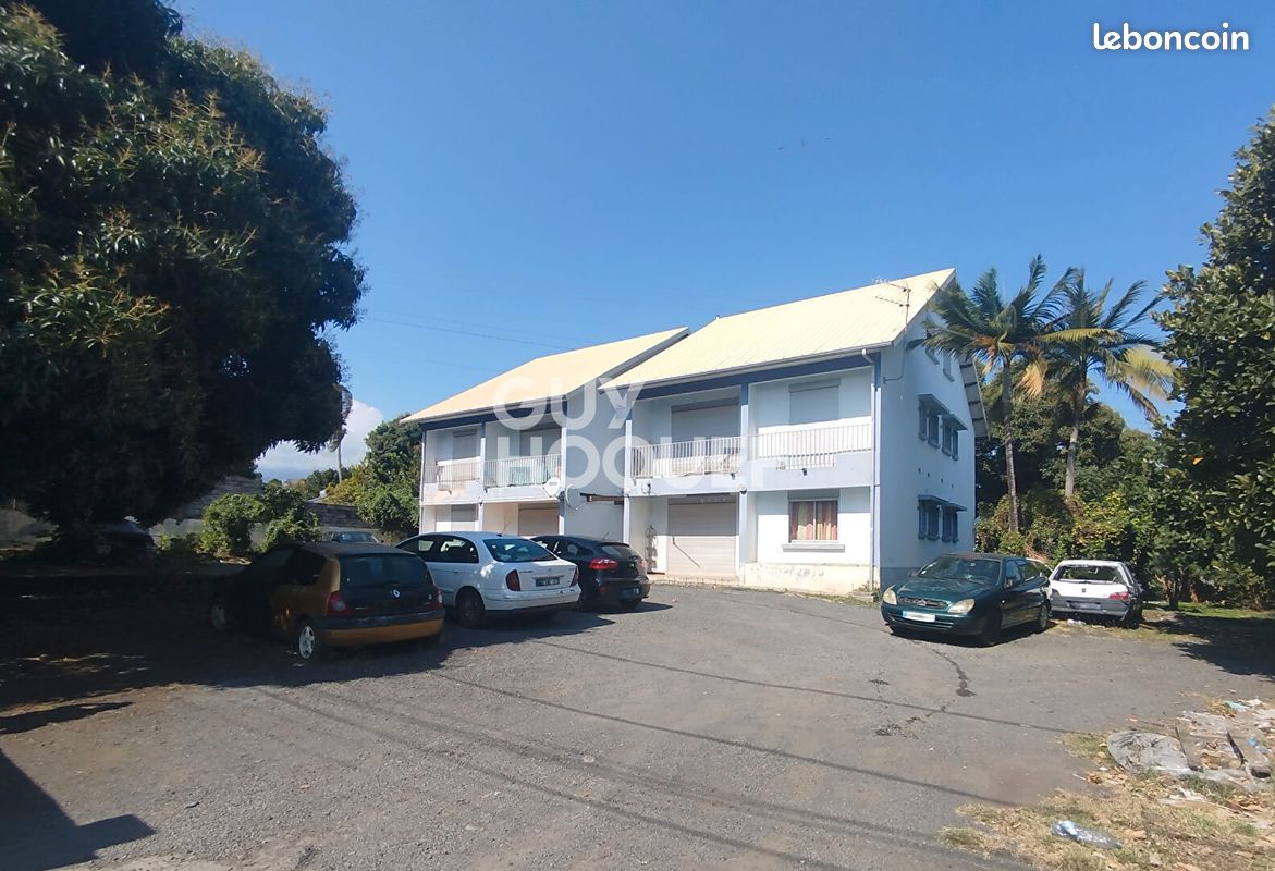 Maison 25 pièces 384 m² · à Saint-Pierre · 384 m² · 680 000 €