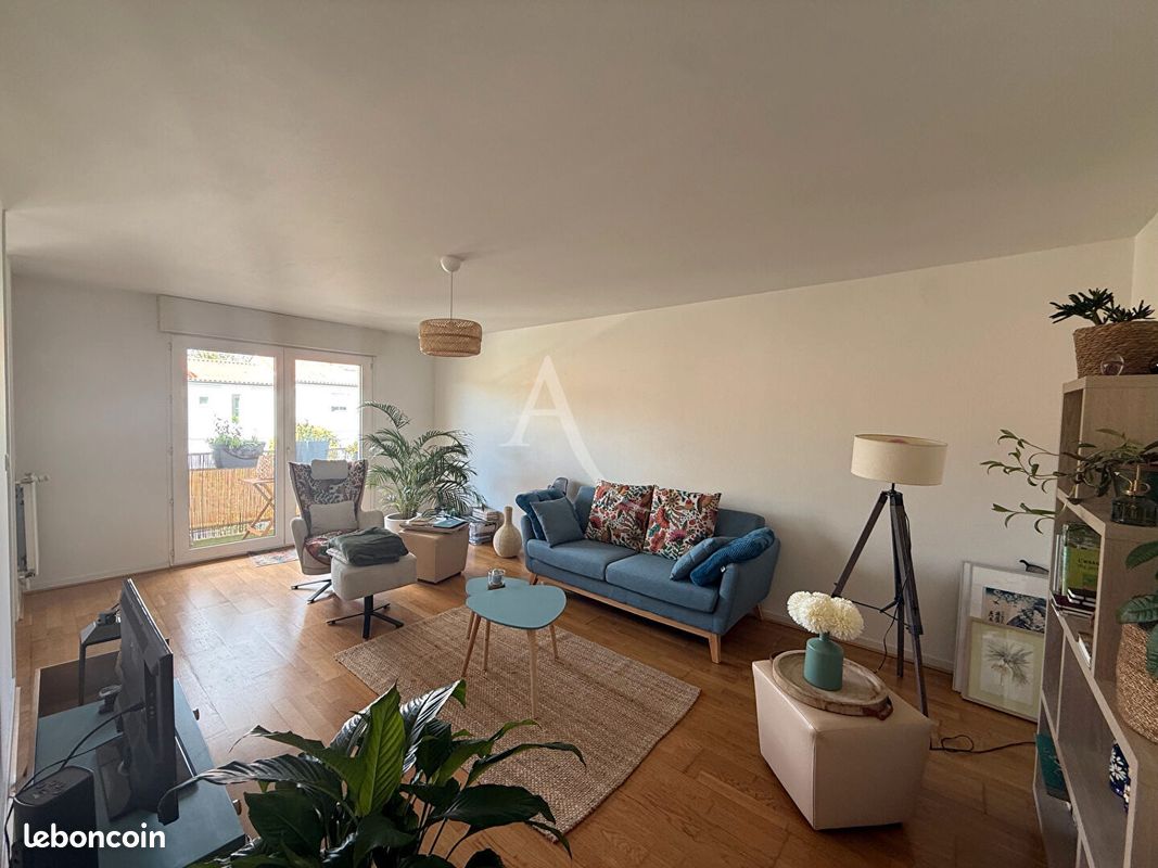 Appartement 3 pièces 67 m² · à La Roche-sur-Yon · 67 m² · 170 000 €