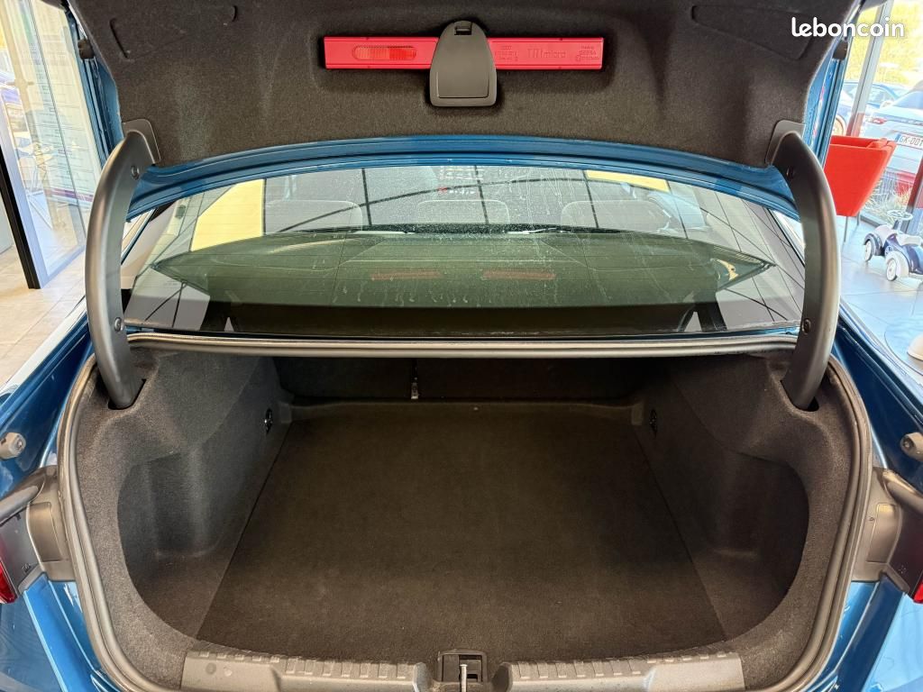 AUDI A3 Berline 30 TFSI 110 S-Tronic 7 DESIGN + Options (image 7)