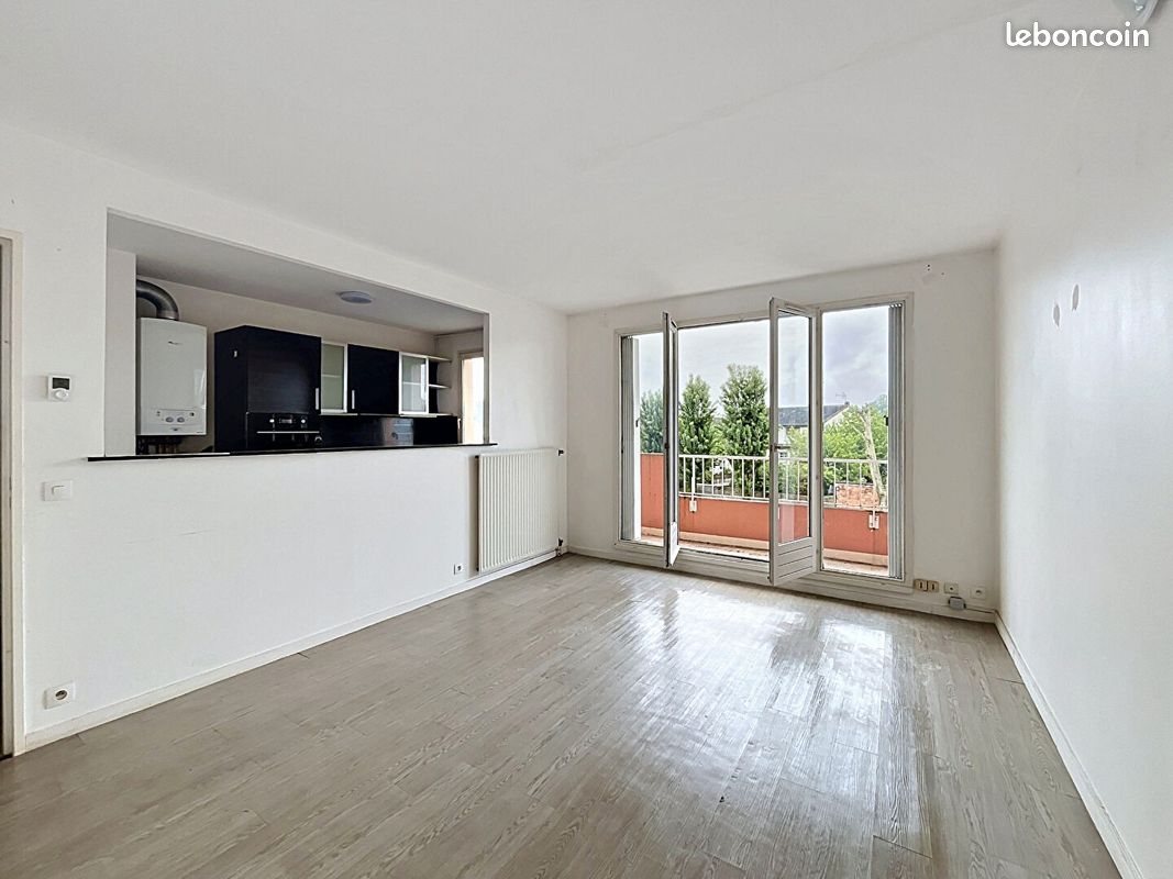 Appartement 3 pièces 64 m² · à Saint-Michel-sur-Orge · 64 m² · 999 €/mois