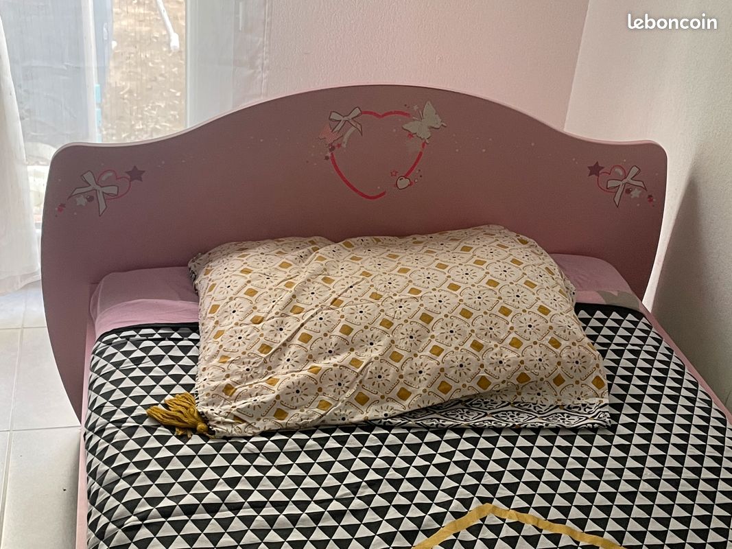 Lit enfant fille rose (image 2)
