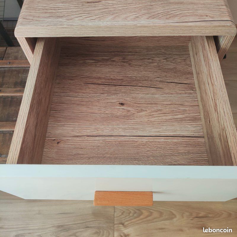 Table de chevet (image 3)