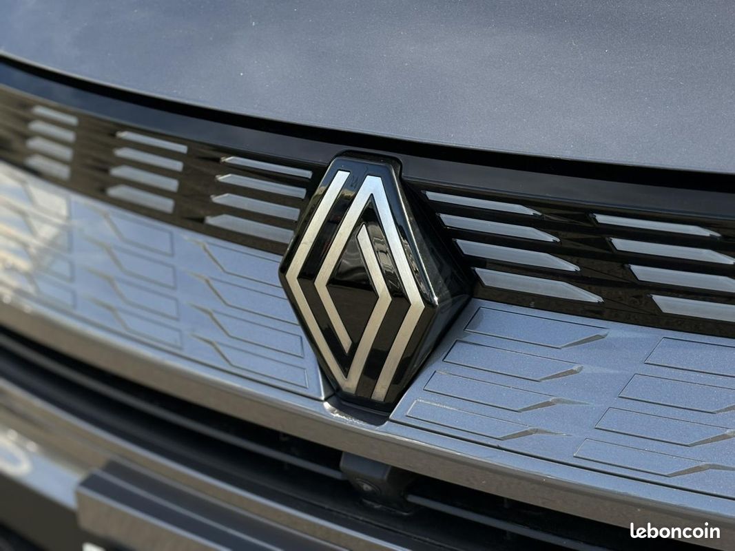 RENAULT Symbioz E-Tech Full Hybrid 145 Iconic avec Caméra 360°, et Hayon mains libres (image 21)