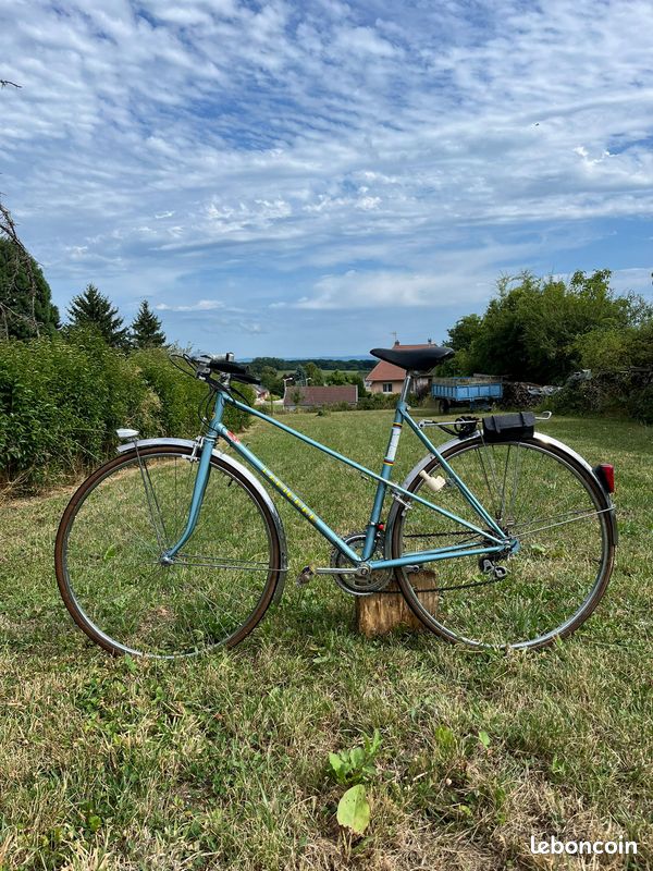 Velo Vintage Bleu Pastel Vélo De Ville/ VTC Bleu Vintage Lapierre