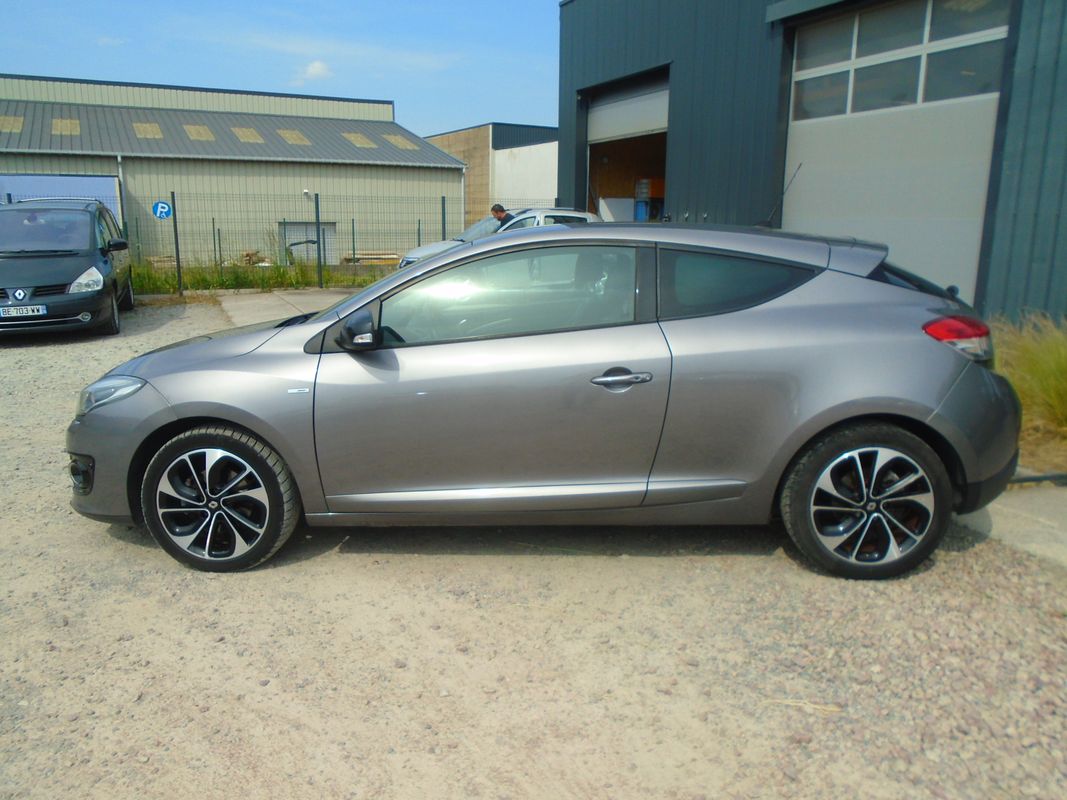 RENAULT MEGANE III COUPE phase 3 1.5 DCI 110 BOSE EDITION - Davoust  Automobiles, renault megane 3 
