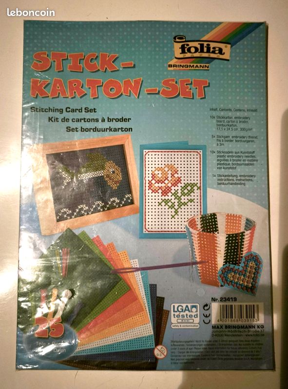 Kit créatif carton à broder Folia (image 1)