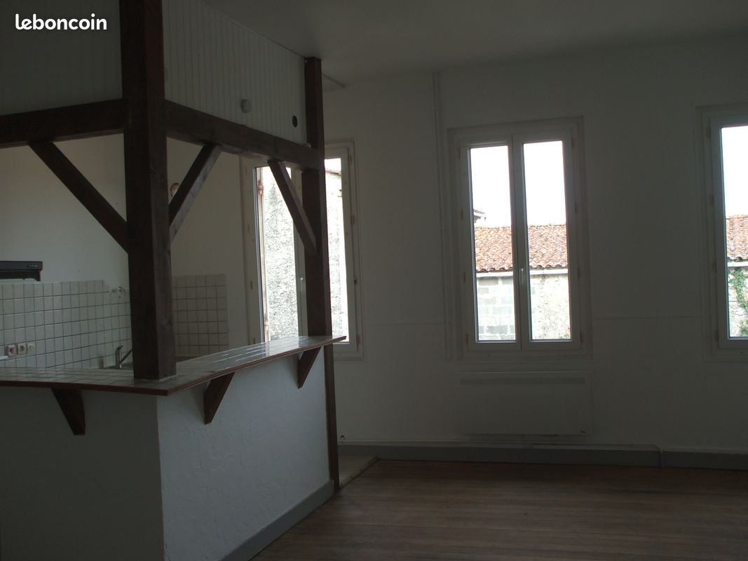 Appartement 4 pièces 120 m² · à Saint-Laurent-Médoc · 120 m² · 700 €/mois