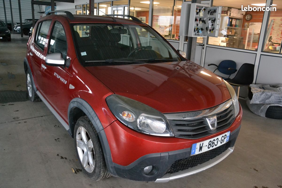 Dacia sandero 1.6 stepway essence garantie 12 mois (image 2)