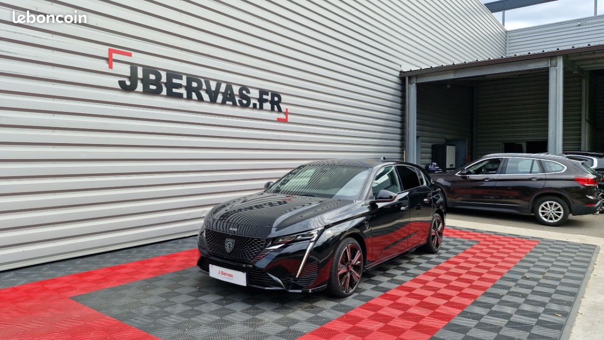 Peugeot 308 PHEV 225 E-EAT8 GT (image 1)