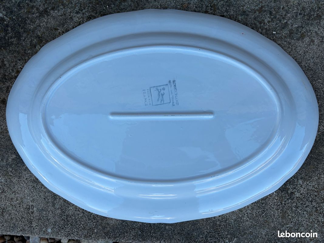 Plat de service et assiettes Longchamp motif Moustier (image 2)