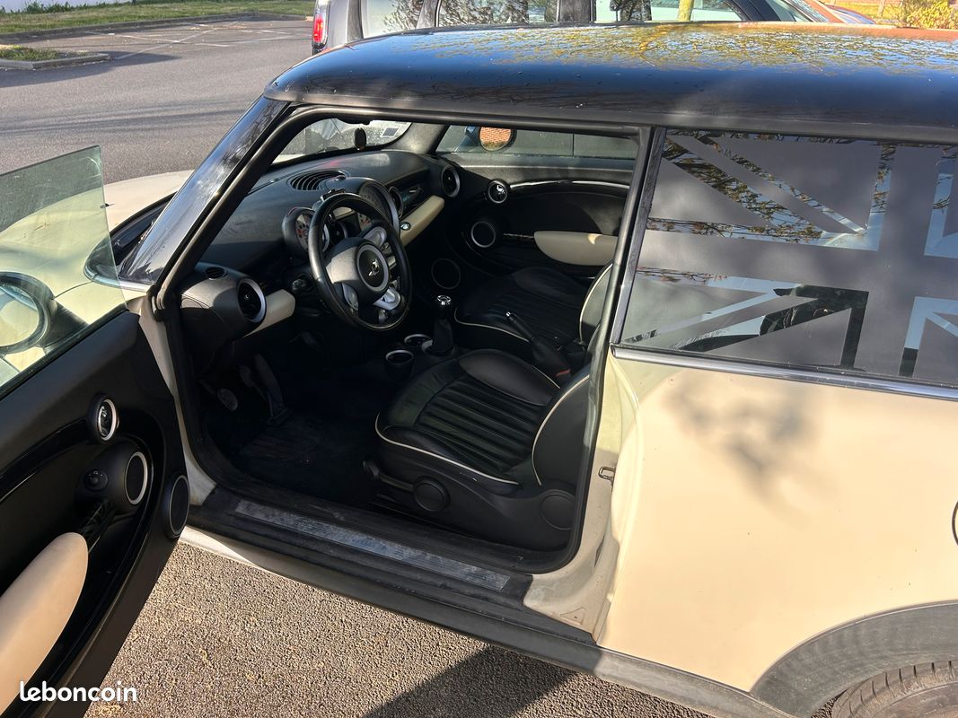 Mini cooper (image 2)
