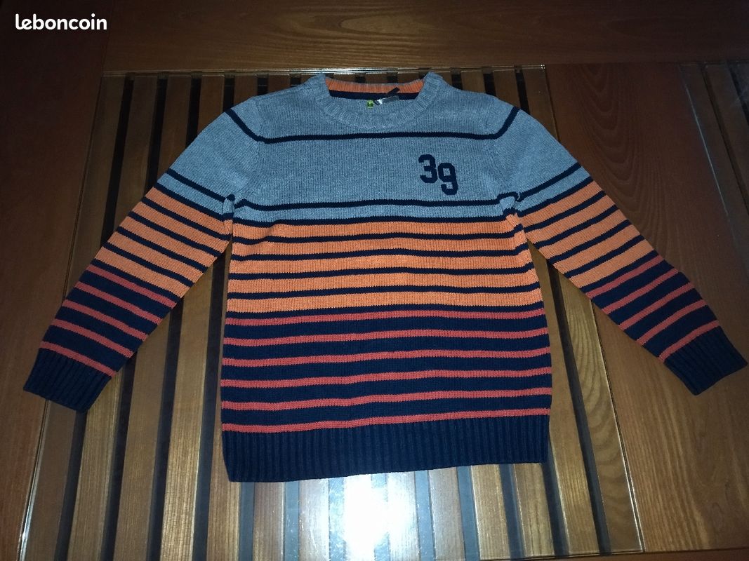 Pull 8 ans (image 1)