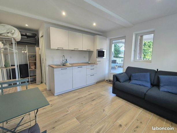 Studio 1 pièce 18 m²