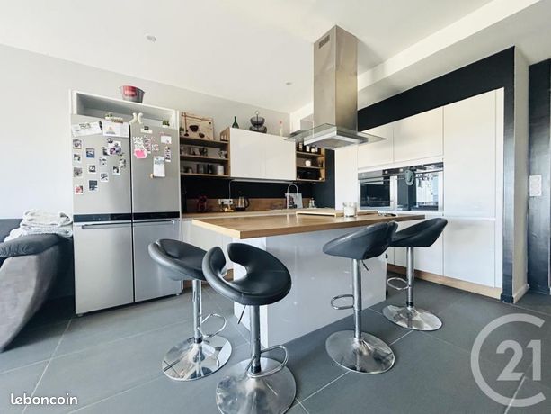 Appartement 3 pièces 84 m²