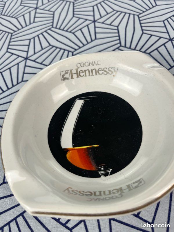 Cendrier hennessy cognac lvmh publicitaire alcool France (image 2)